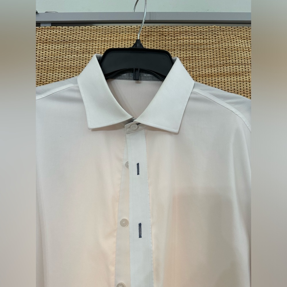 White Twillory Dress Shirt 17.5 34-35 with Skull Accents